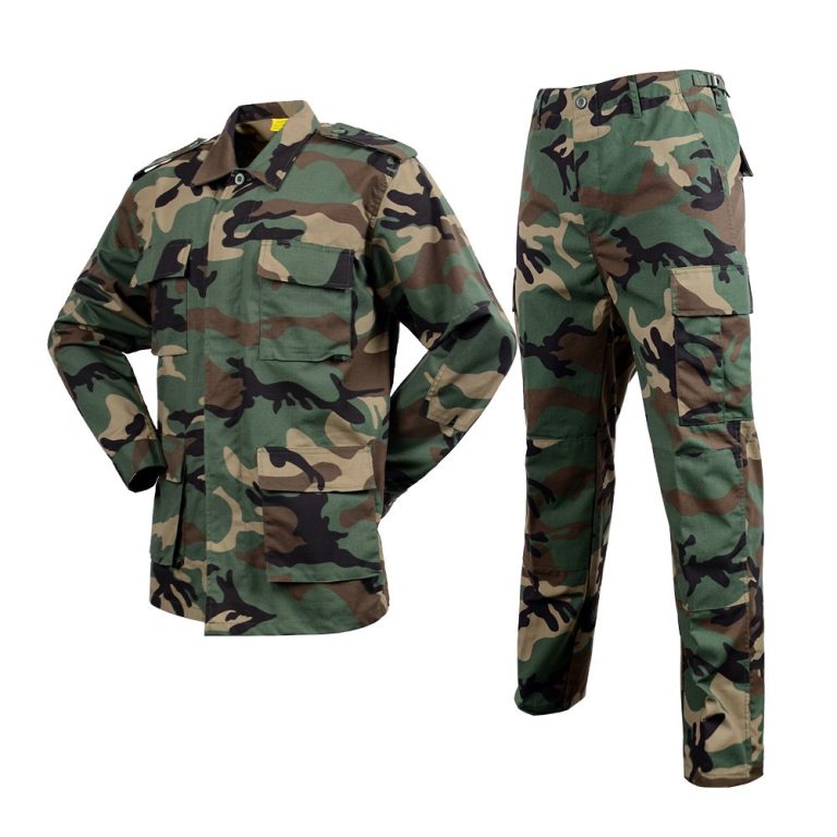 Camouflage uniform suit