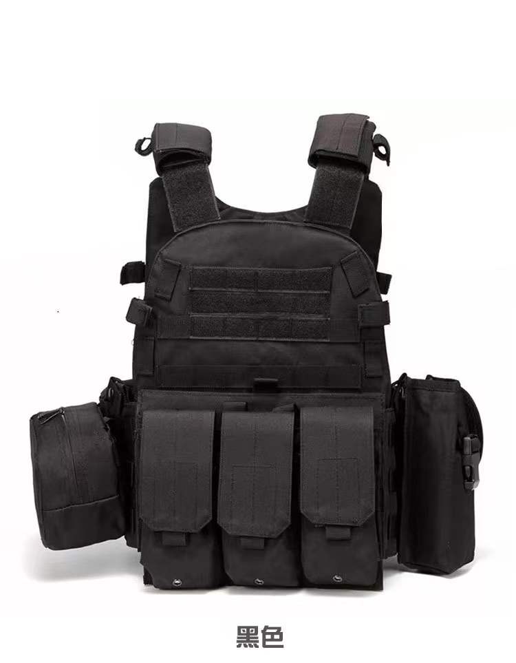 trait of a tactical vest